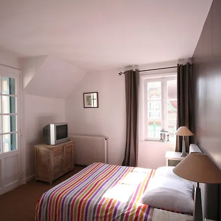 Βίλα Touquettoise Et Cape Cod